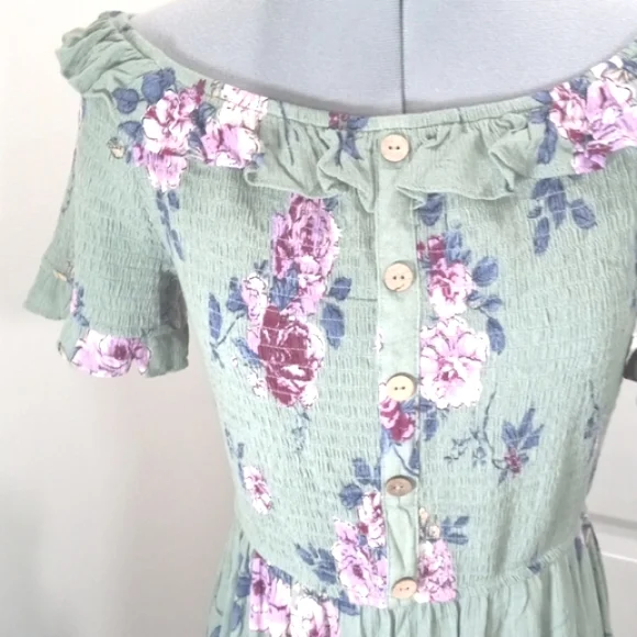 Xhilaration Sz Med, Green/pink/ burgandy  Floral Dress midi - Picture 3 of 7